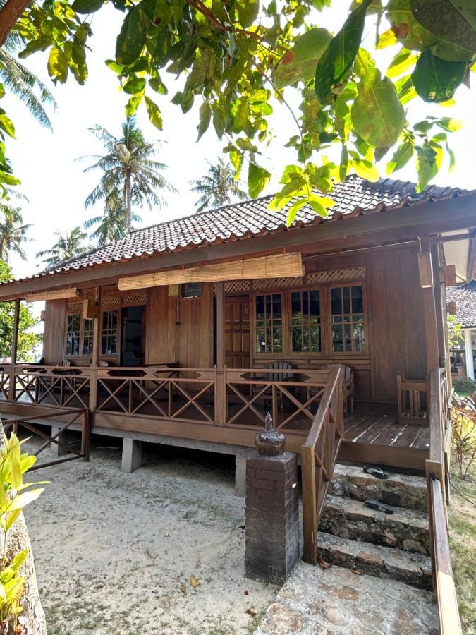 Dewa Daru Resort Karimunjawa Exterior photo