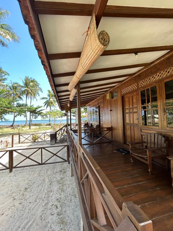 Dewa Daru Resort Karimunjawa Exterior photo