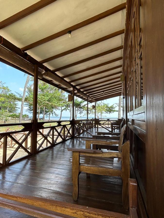 Dewa Daru Resort Karimunjawa Exterior photo