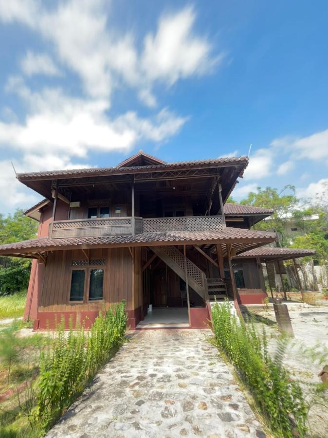 Dewa Daru Resort Karimunjawa Exterior photo